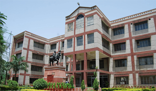Kanpur's First Engineering College